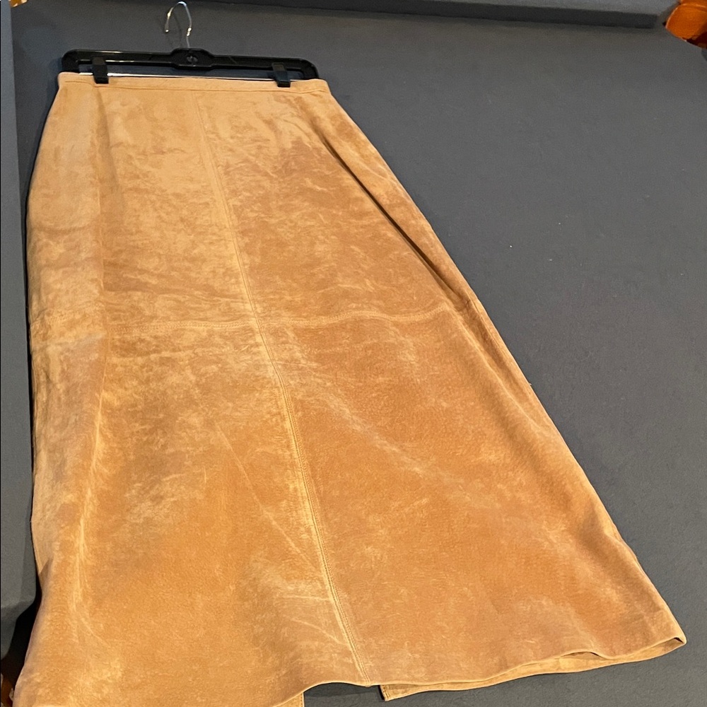 Elegant tan Suede Women's Skirt